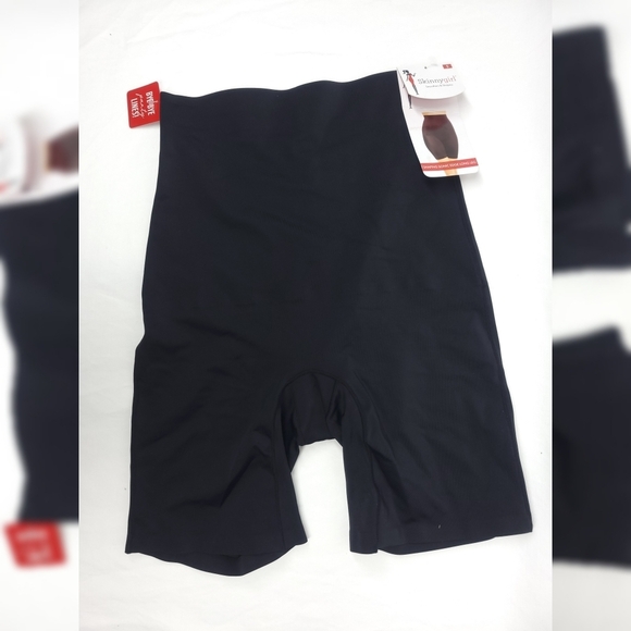 NWT Skinny Girl SHAPING Sonic Edge Long Leg Shorts Small Black - Picture 1 of 4